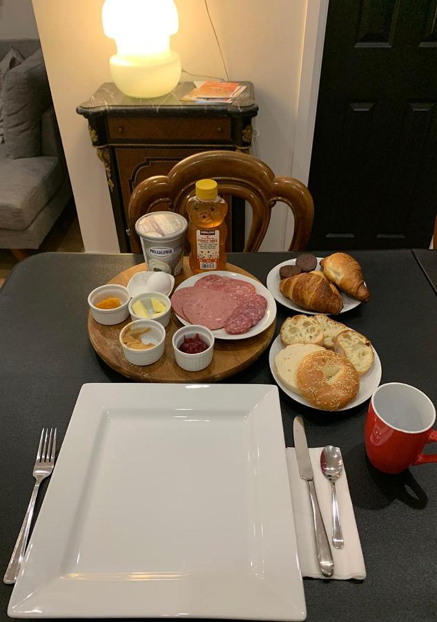 Jacob22 B&B Toronto Ngoại thất bức ảnh
