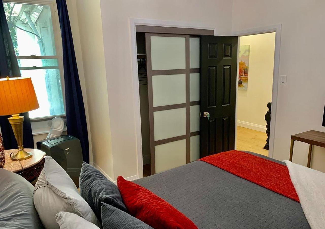 Jacob22 B&B Toronto Ngoại thất bức ảnh